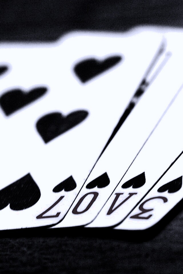 Любовь и карты обои