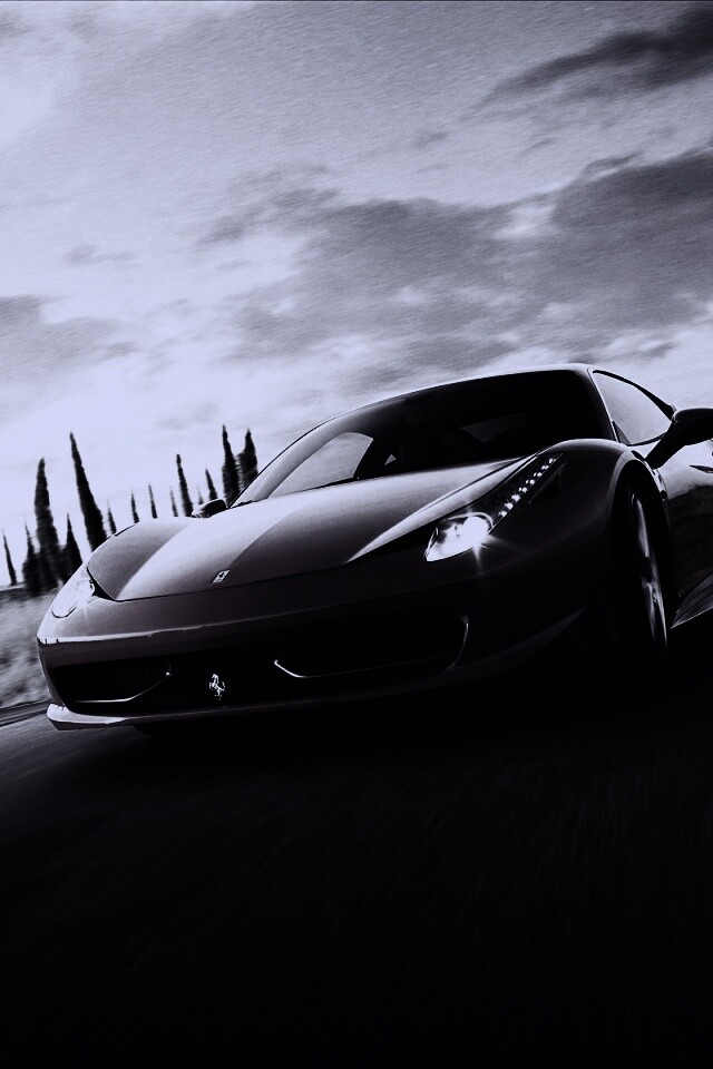 Красная Феррари на трассе обои