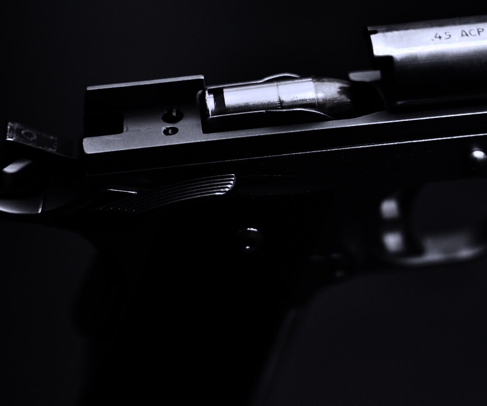 Разобранный пистолет обои