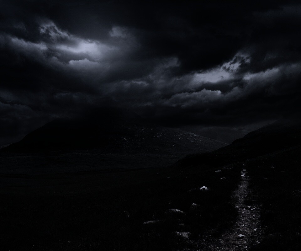 Тропинка средь холмов обои