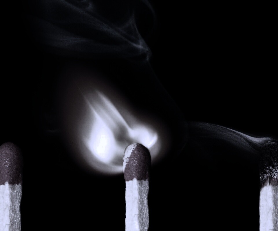 Три состояния спички обои