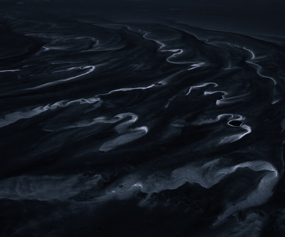 Остров среди лазурных рифов обои