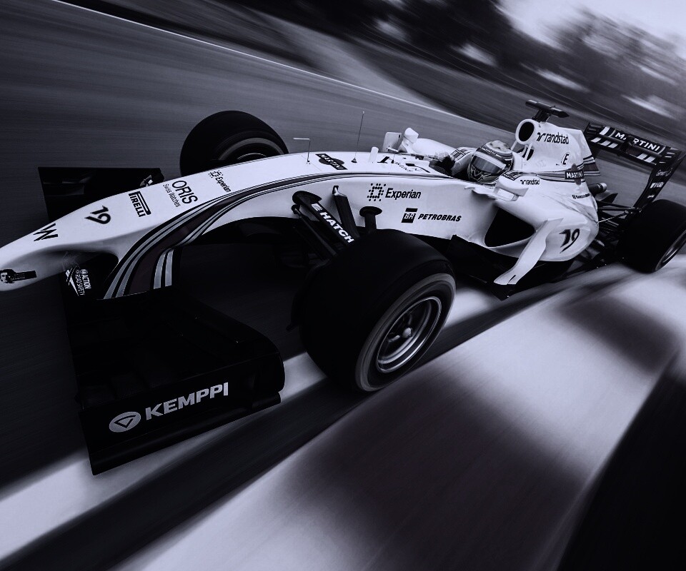 Гоночный болид F1 обои