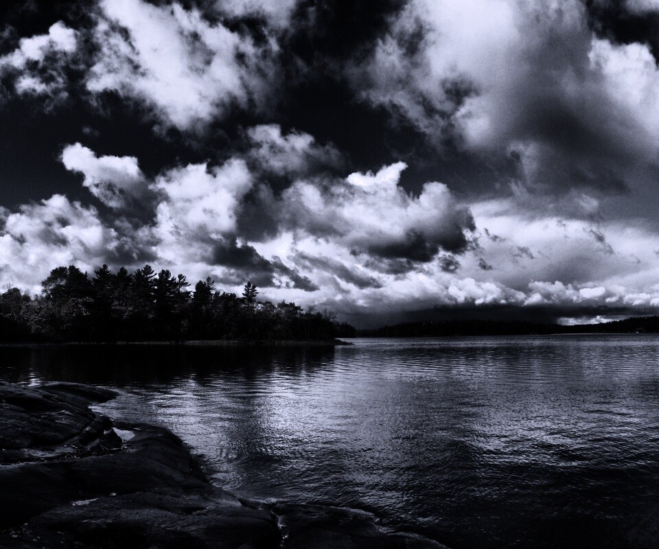 Штиль над озером обои