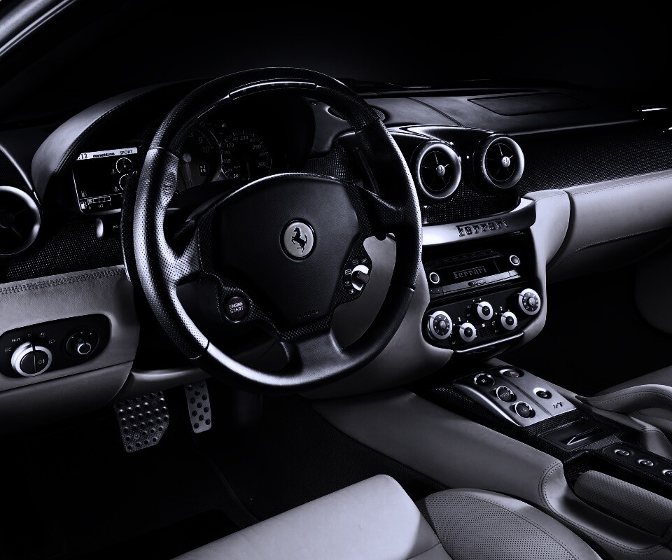 Салон феррари обои