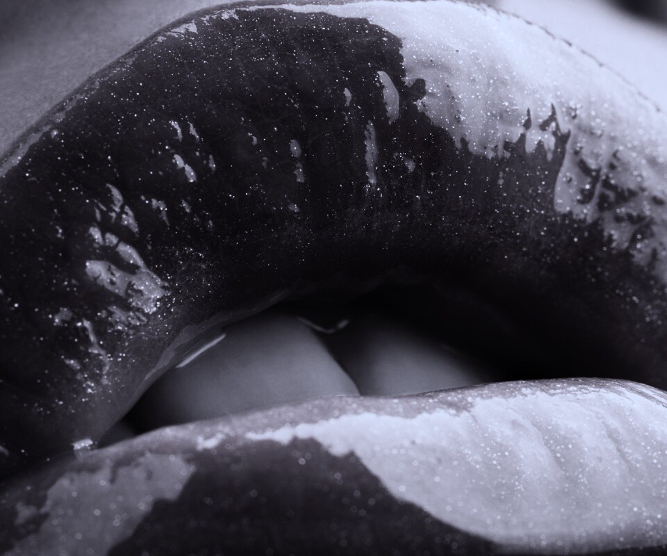 Губы с блеском обои