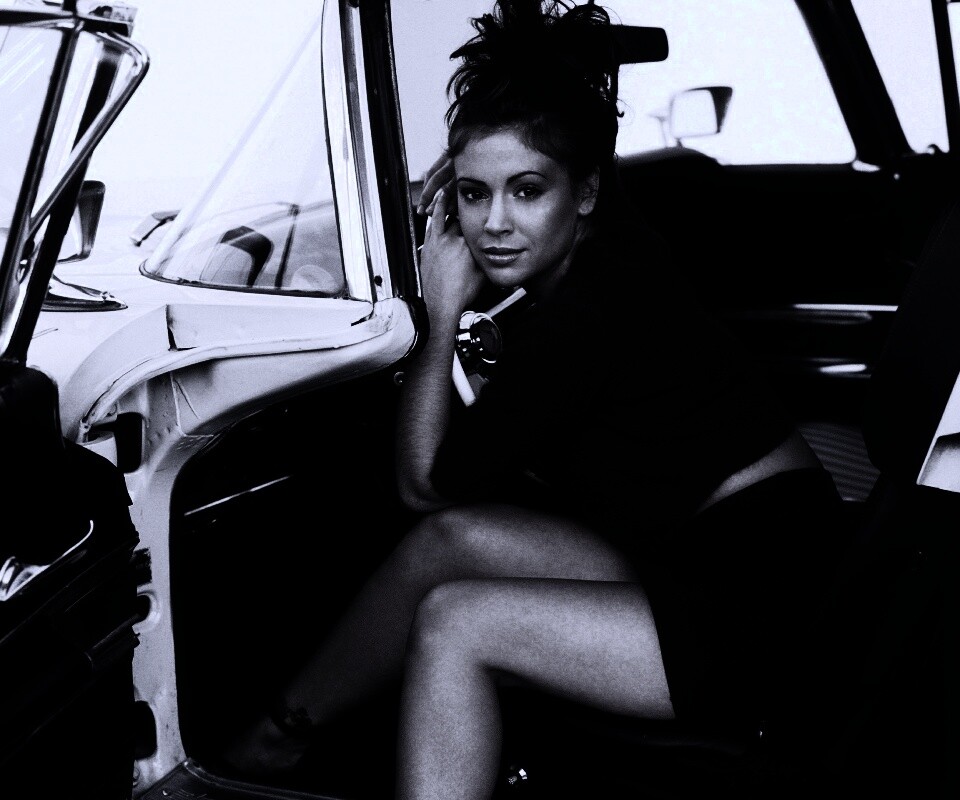 Алиса Милано обои