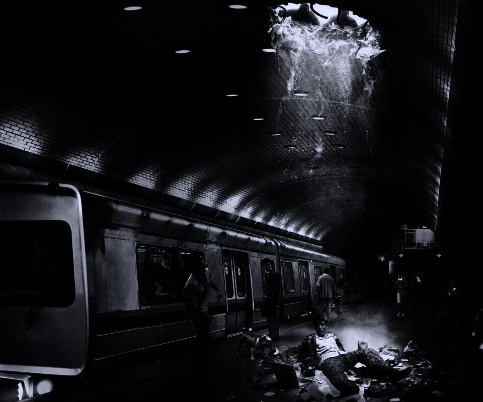 Провалившийся в метро обои