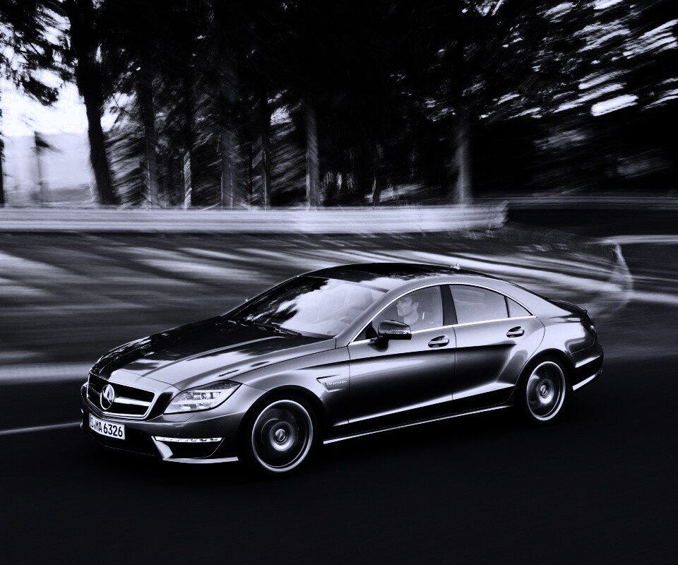 Мерседес в движении обои