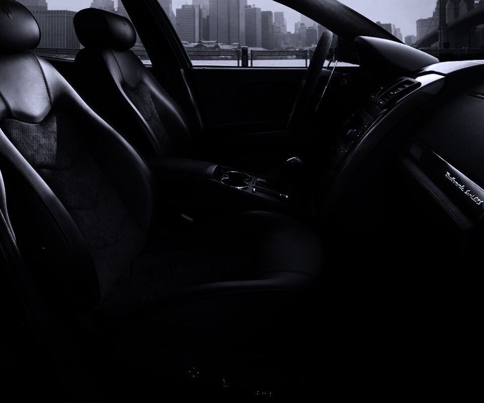 Салон мазерати quattroporte обои