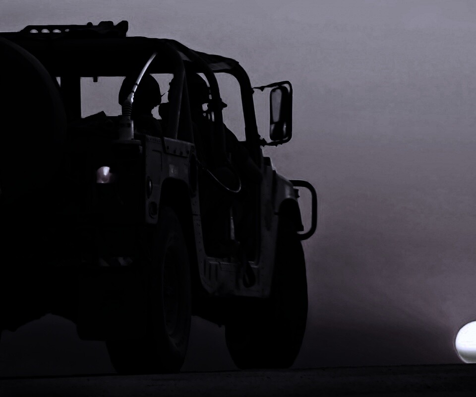 Военный Hammer обои