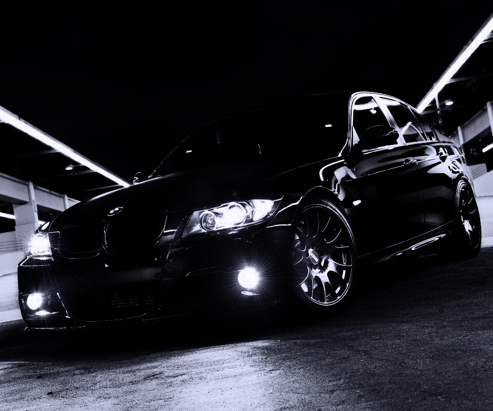 Чёрный БМВ обои