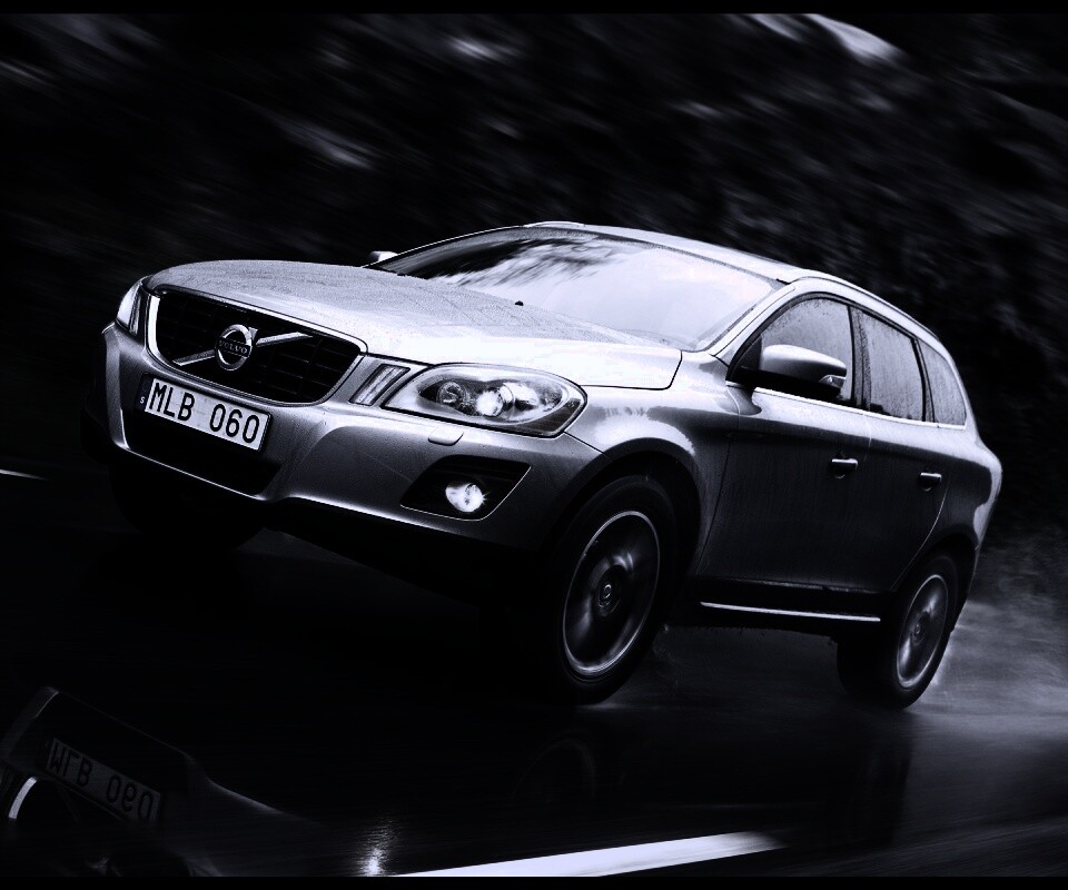 Кроссовер Вольво обои