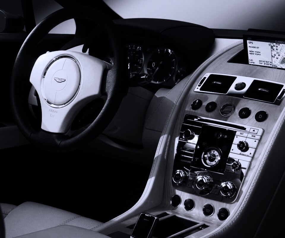 Салон Астон Мартина обои