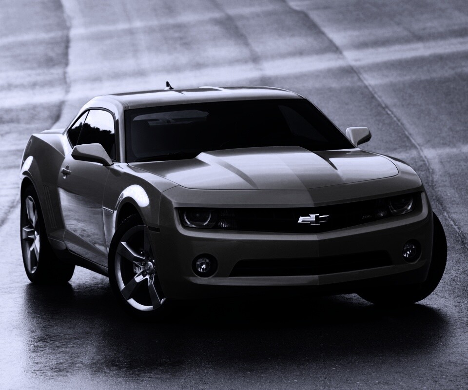 Шевроле Камаро на трассе обои