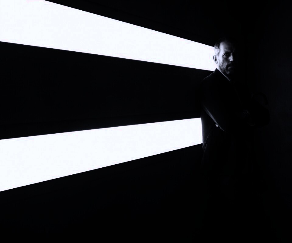 Хаус в лаборатории обои