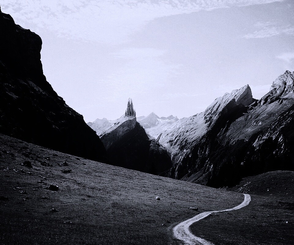 Храм в горах обои