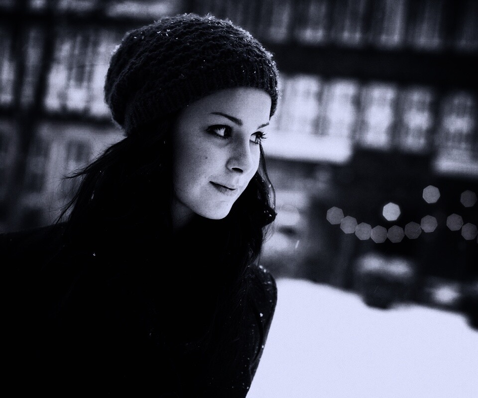 Девушка зимой обои