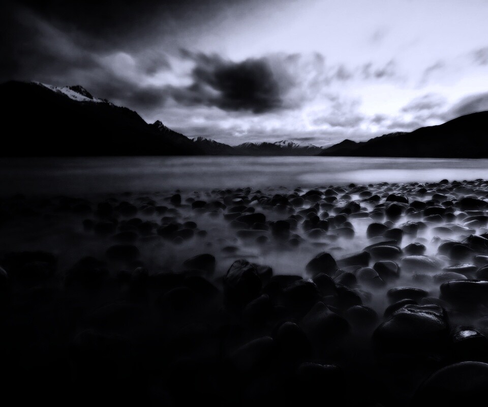 Озеро в тумане обои