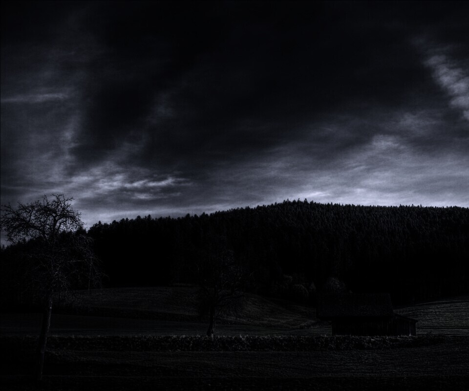 Домик в поле обои