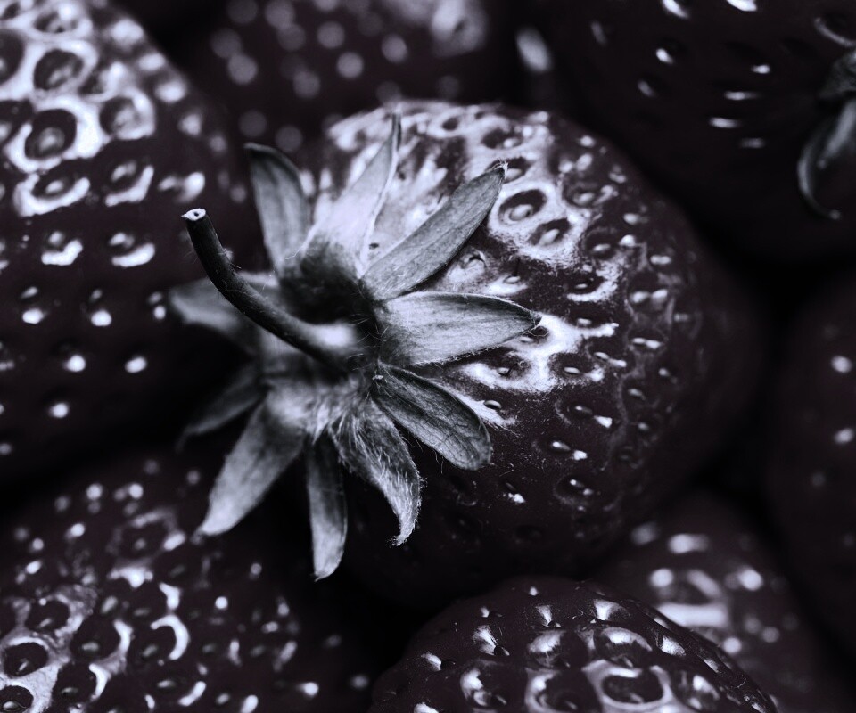 Сочная клубничка обои