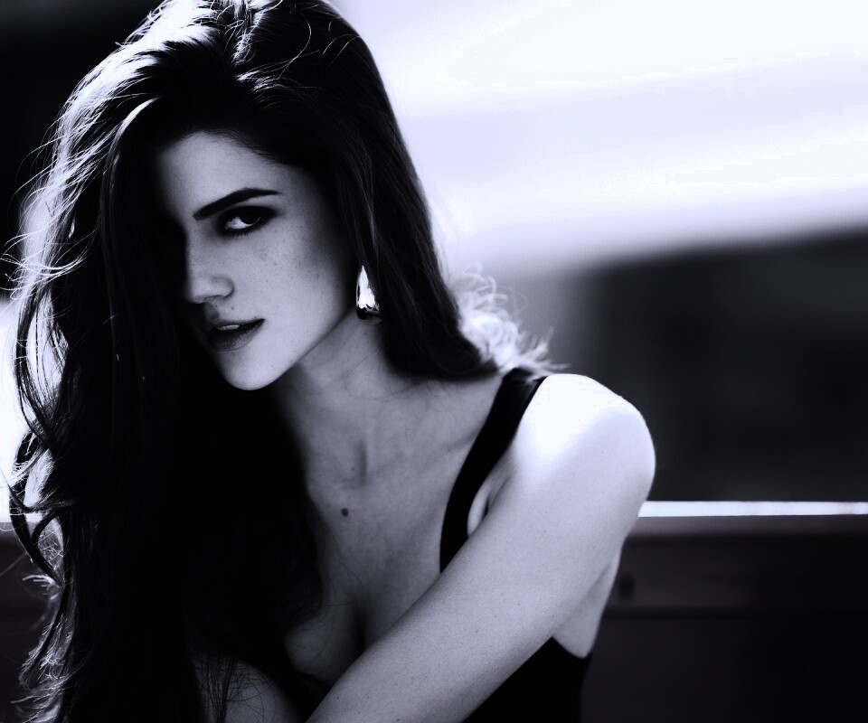 Мимолетный взгляд обои