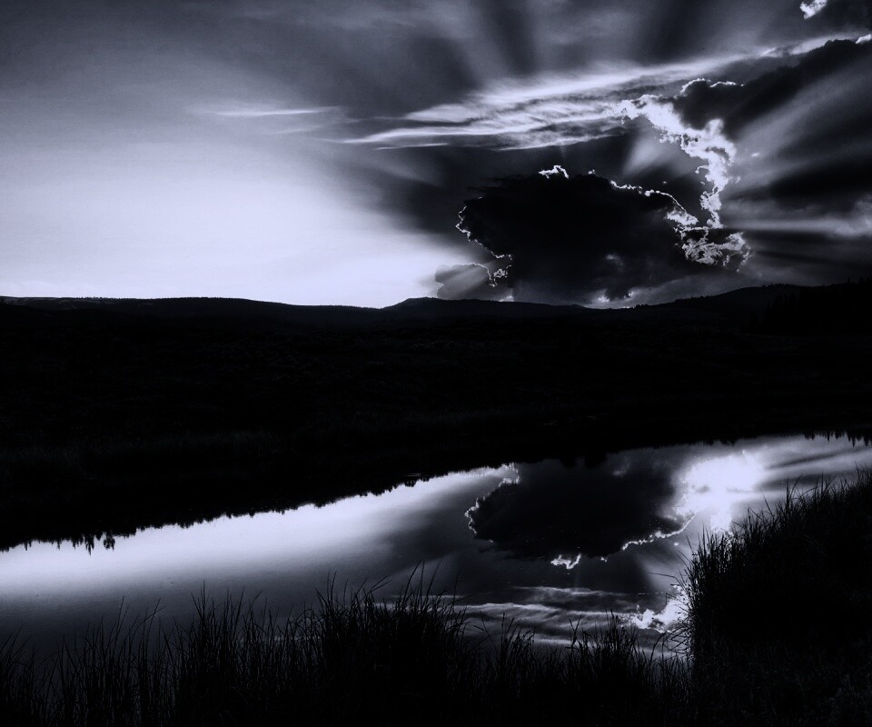 Облако над лугом обои