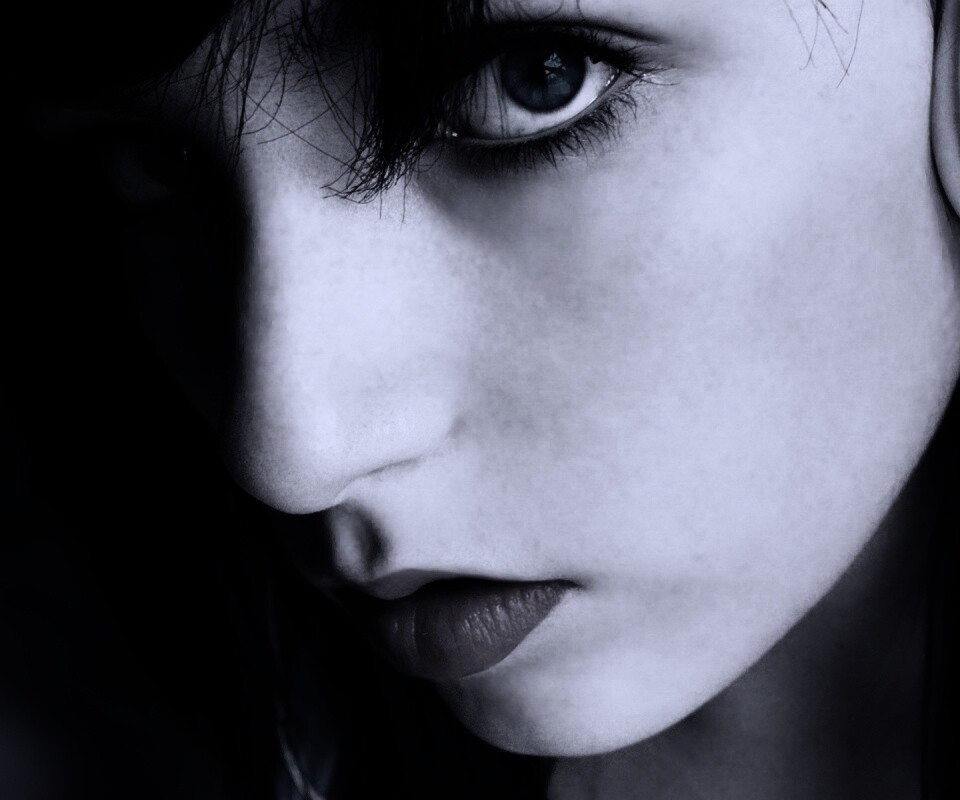 Наушники и девушка обои