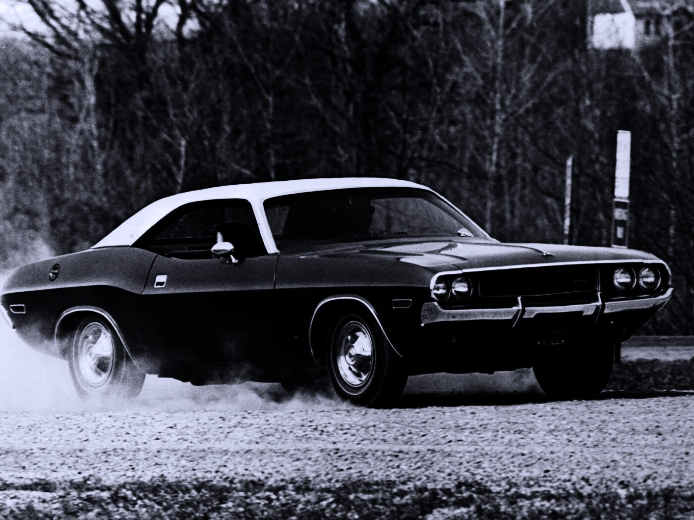 Черно-белое фото Dodge обои