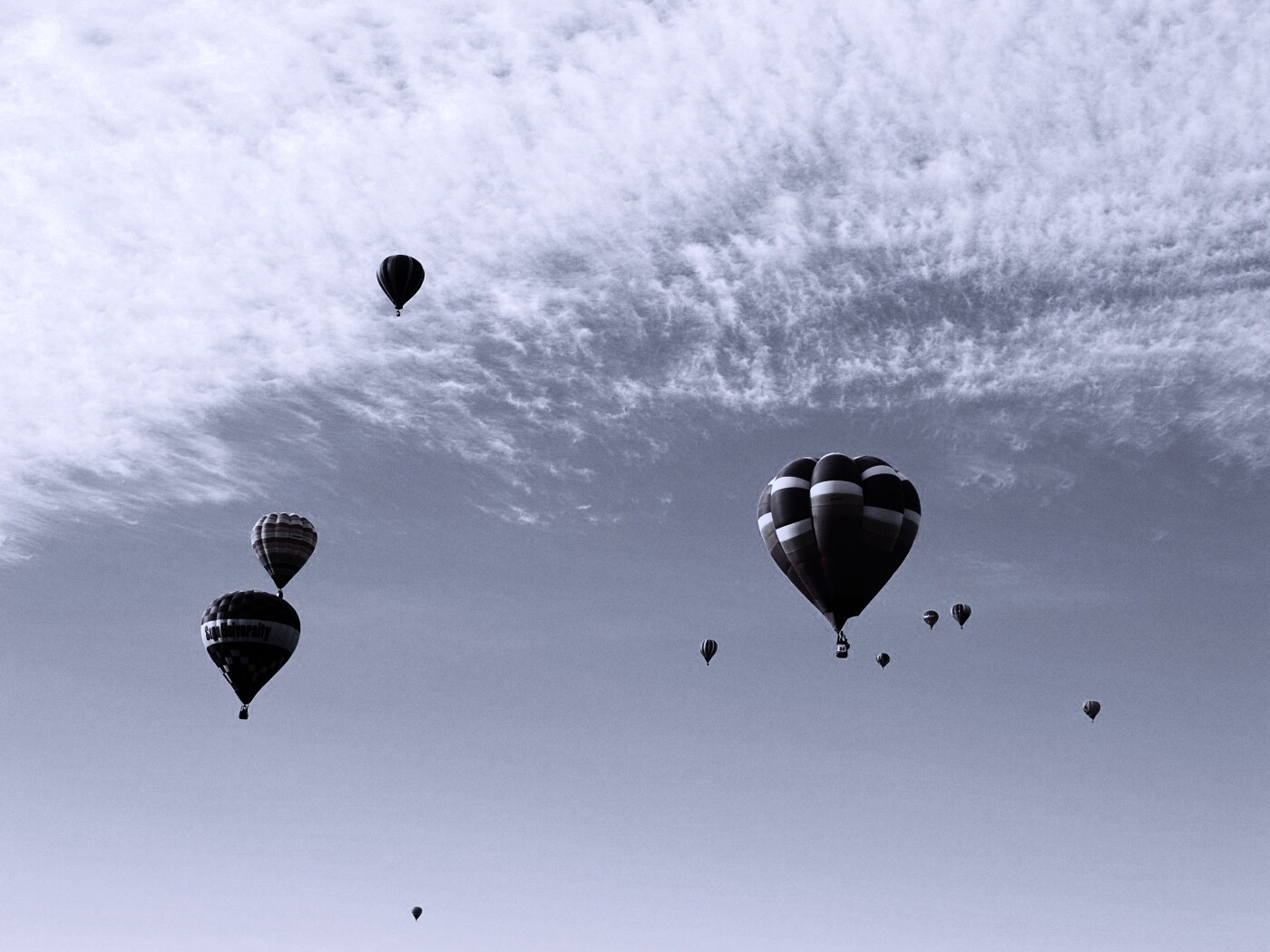 Парад воздушных шаров обои