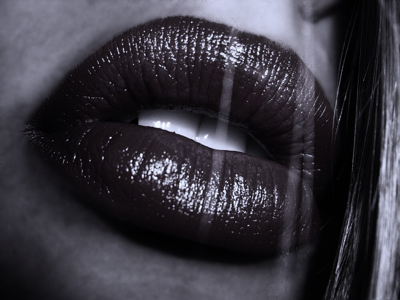 Сочные губы обои