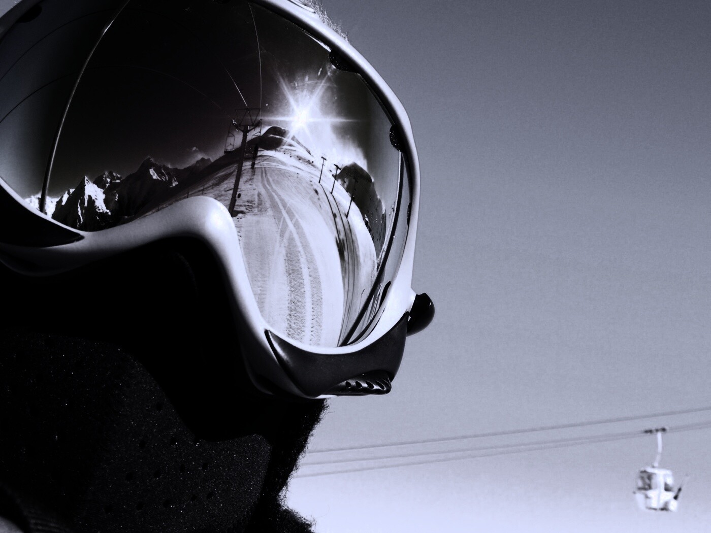 Маска сноубордиста обои