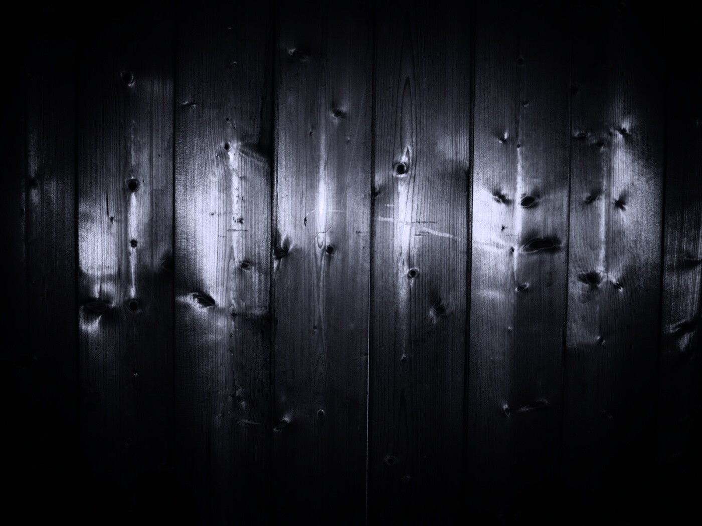 Глянцевые серые доски обои