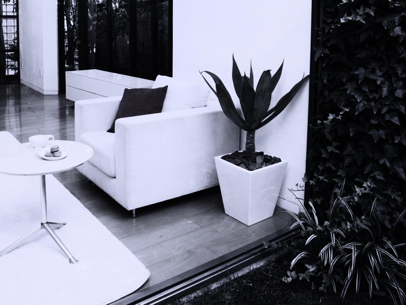 Белое кресло обои