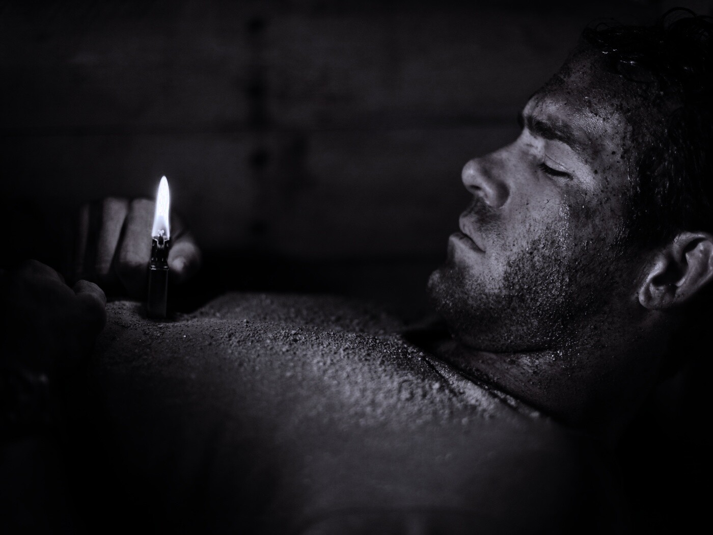 Кадр из фильма Погребенный заживо  обои