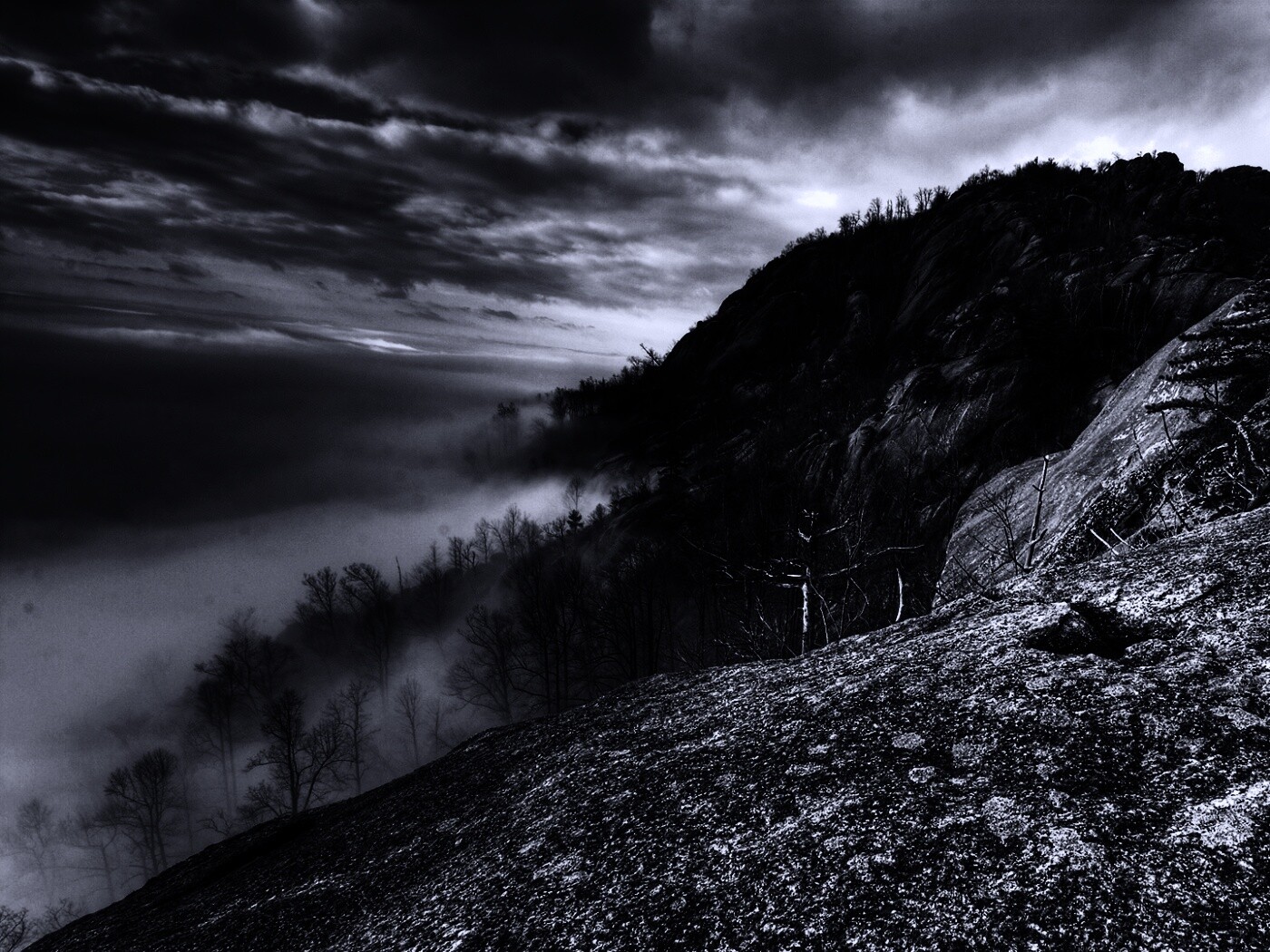 Туманные горы обои