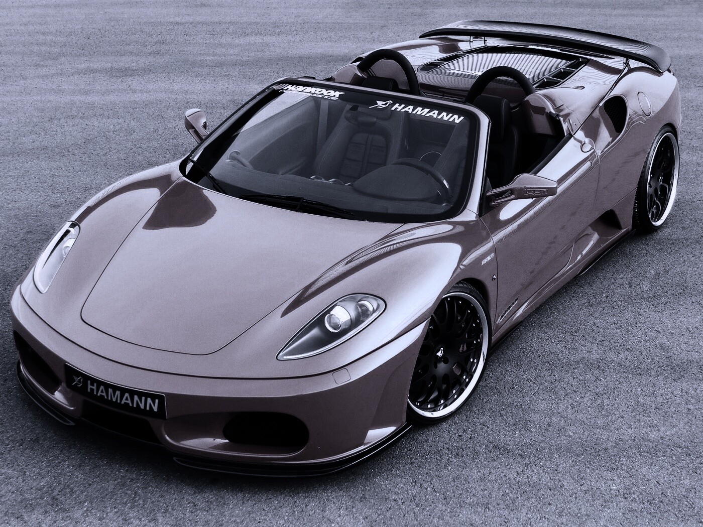 Ferrari  с тюнингом от Hamann обои