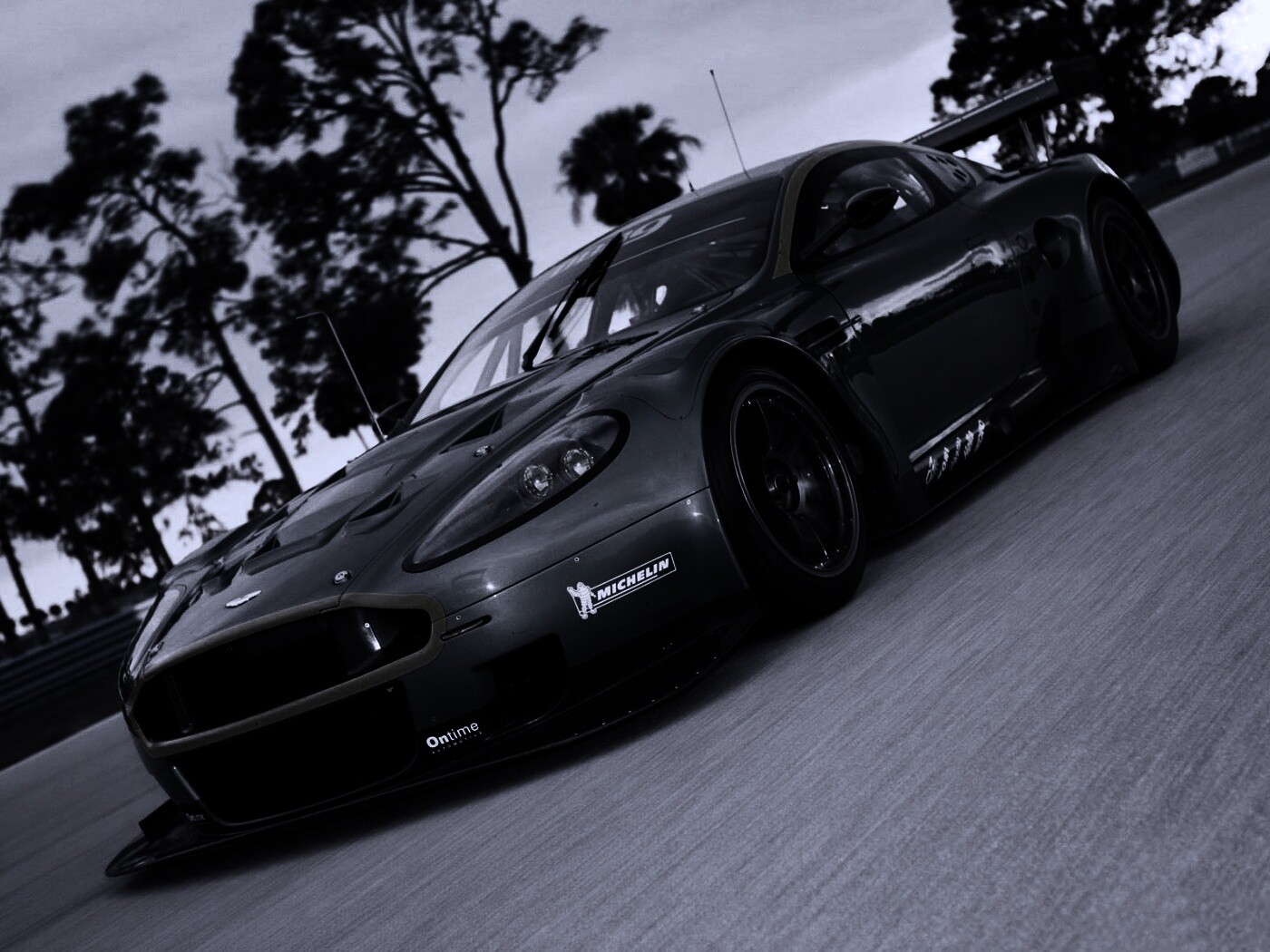 Aston Martin обои