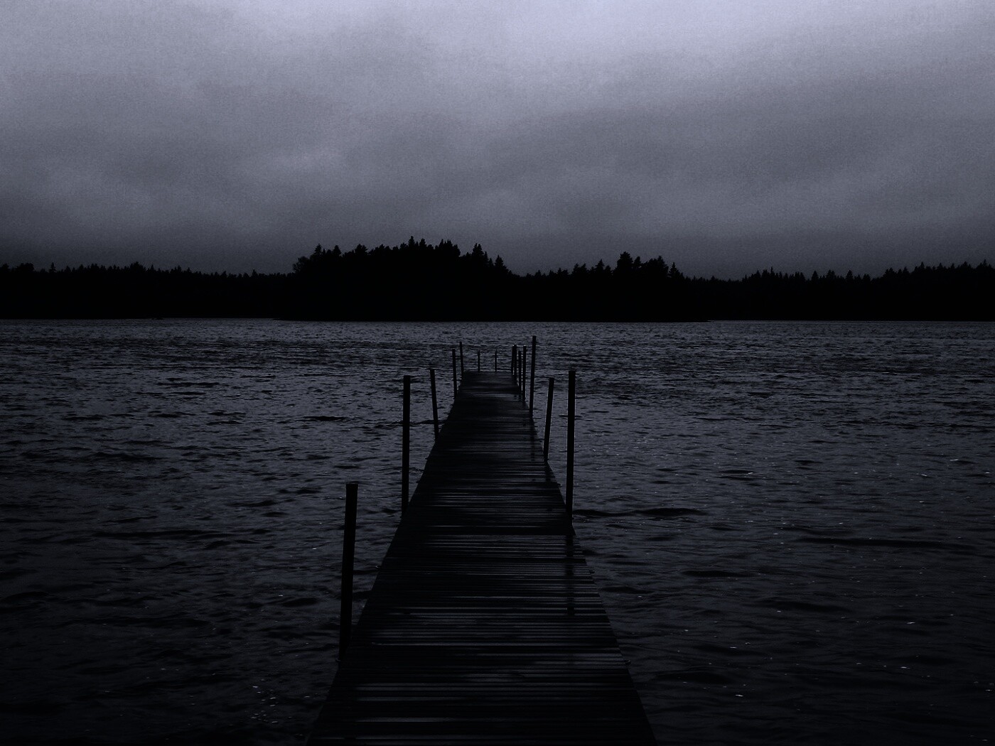 Причал на озере обои