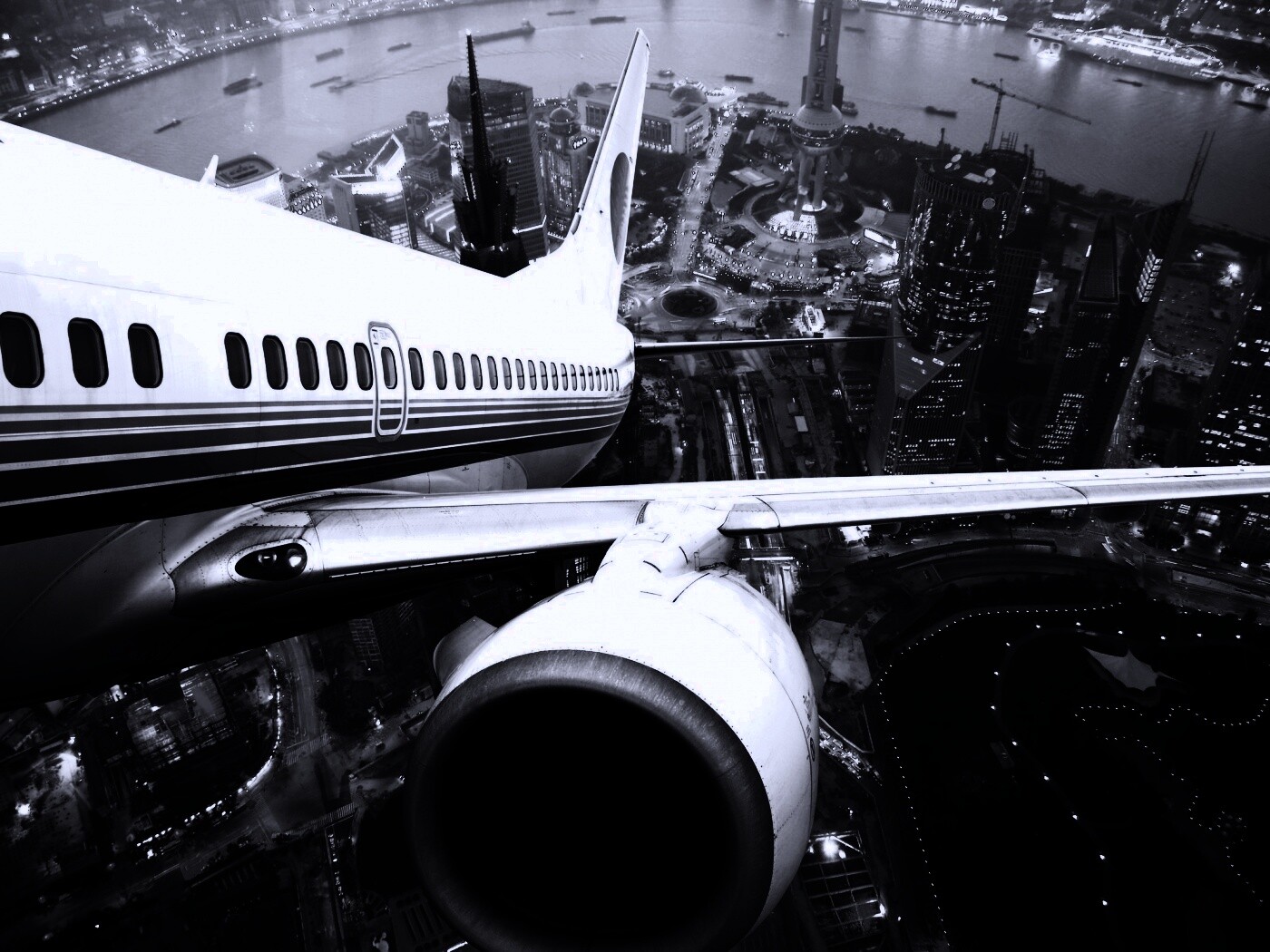 Взлет над городом обои