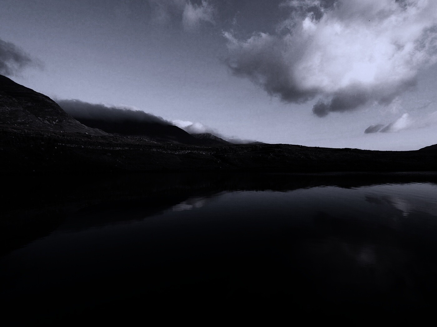 Зеркальное озеро обои