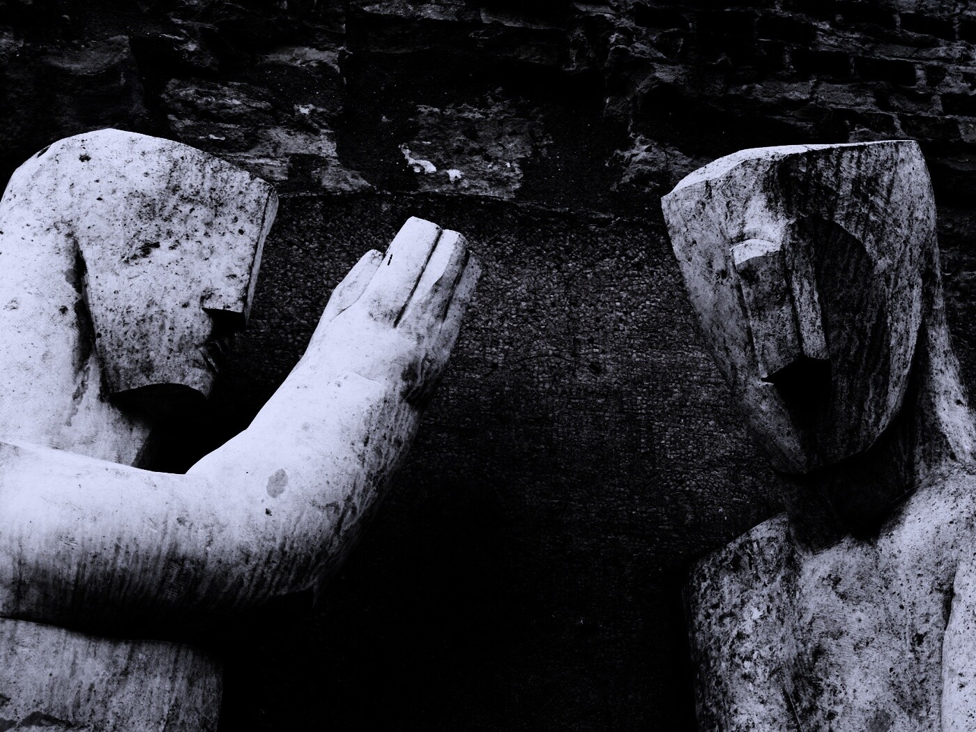 Берлинские каменные скульптуры обои