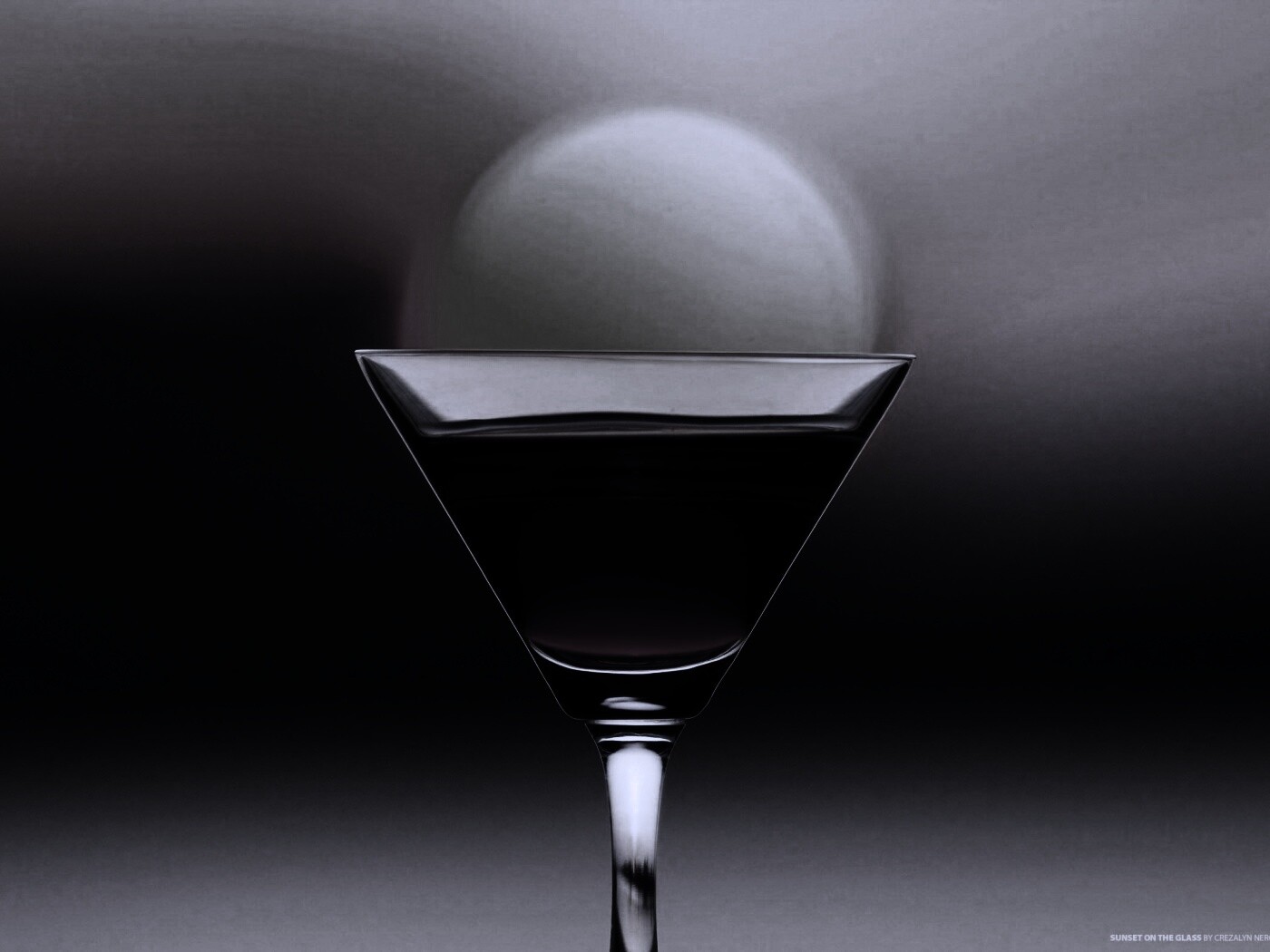 Солнце в бокале обои