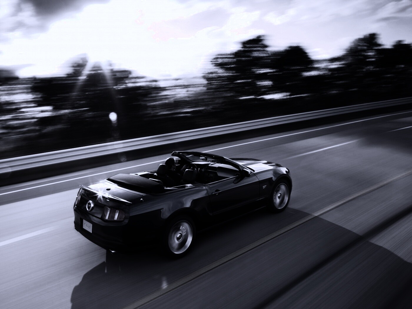 Машина на трассе обои