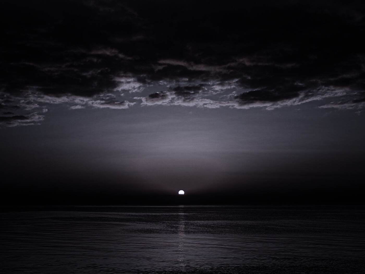 Багровый закат обои