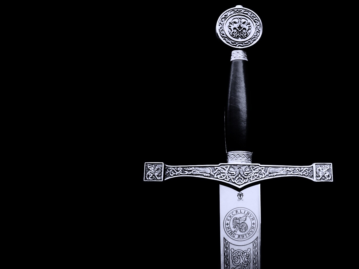 Гарда и эфес средневекового меча обои