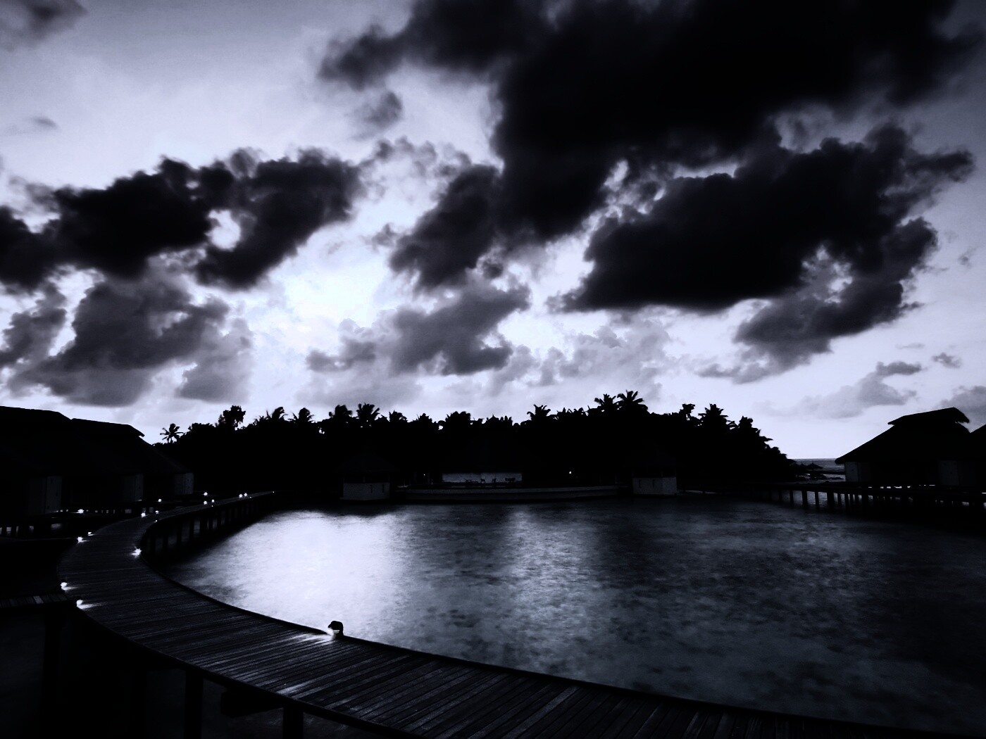 Бунгало на воде обои