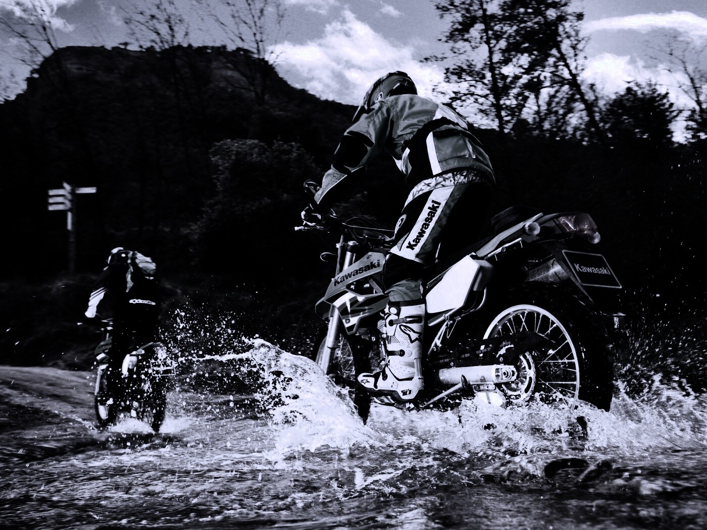 Кроссовые мотоциклы обои