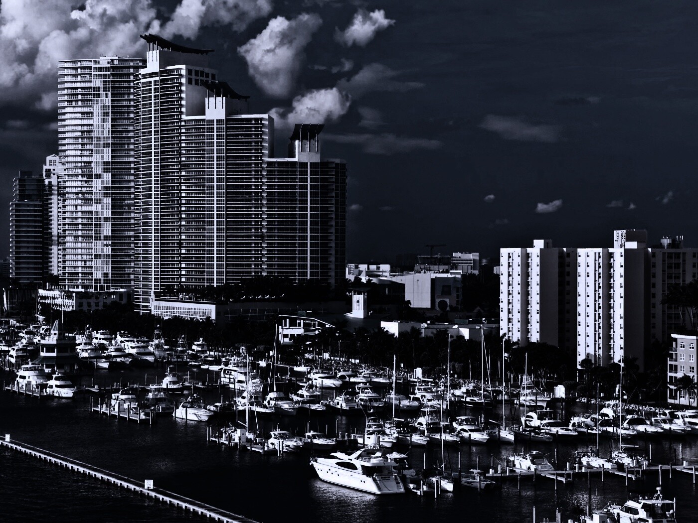 Курортный город обои