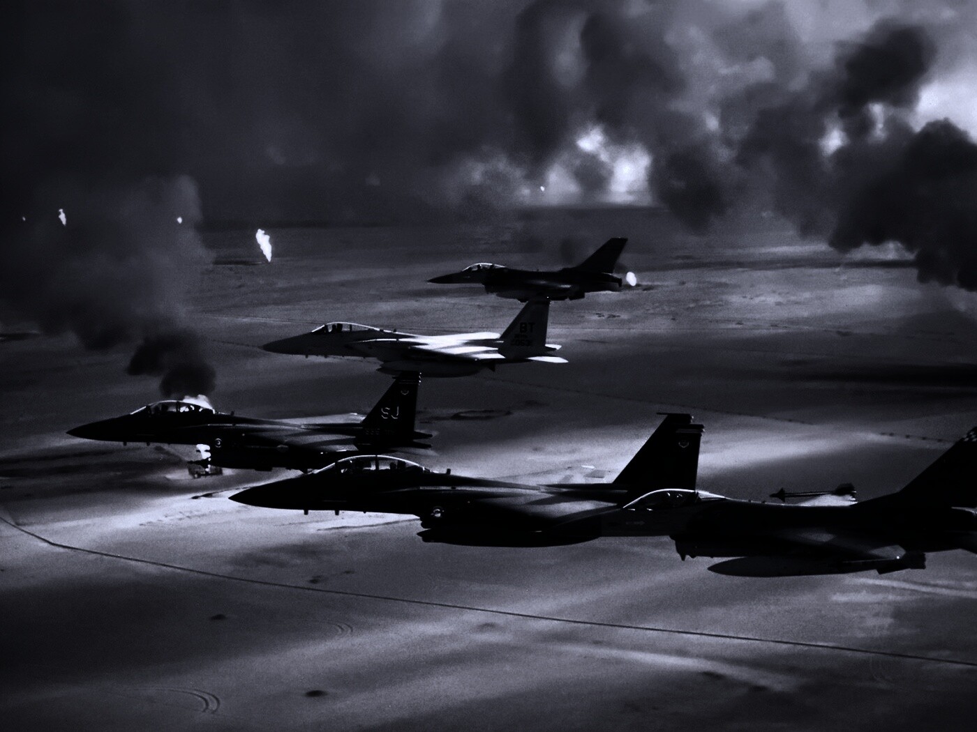 Пустынный шторм обои